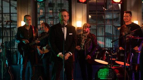 4 estrellas Season 1 Episode 22 - Episode 22
