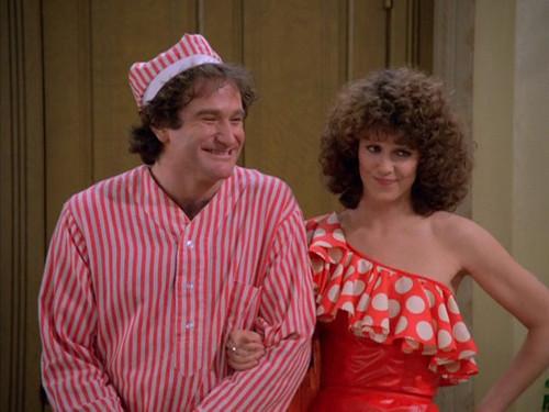 Mork & Mindy Season 4 Episode 22 - The Mork Report