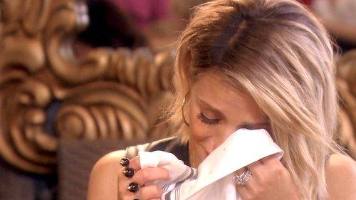 The Real Housewives of Beverly Hills Season 8 Episode 5 - Unfashionably Late