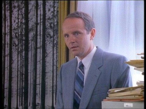 The Twilight Zone Season 3 Episode 12 - 20/20 Vision