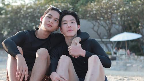 Knock Knock, Boys! Season 1 Episode 7 - Heartstopper