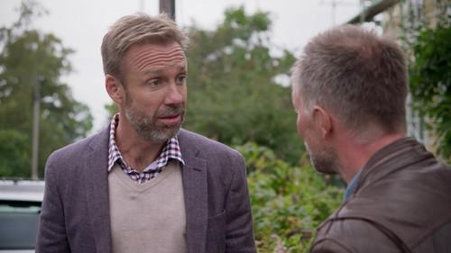 Helt perfekt Season 8 Episode 3 - She-male