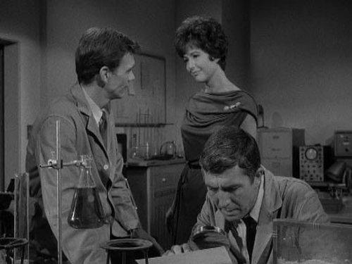 The Outer Limits Season 2 Episode 8 - Wolf 359
