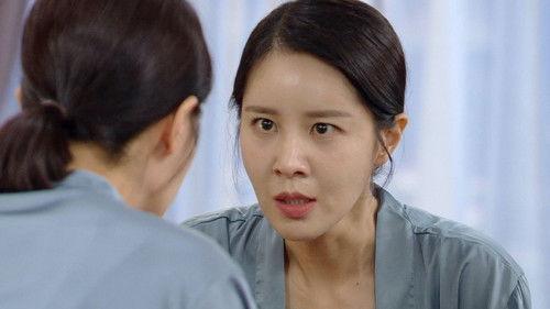 The Elegant Empire Season 1 Episode 3 - A Photo of Gi Yun and Hee Jae