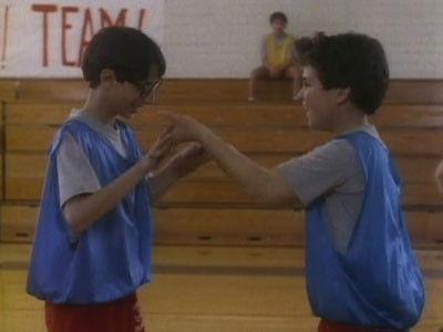 The Wonder Years Season 2 Episode 9 - Loosiers