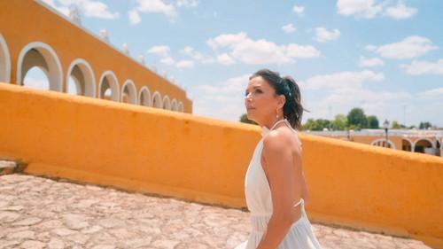 Eva Longoria: Searching for Mexico Season 1 Episode 2 - Yucatan