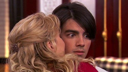 JONAS L.A. Season 1 Episode 10 - Love Sick