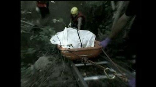 The First 48 Season 2 Episode 5 - Downstream Drifter/Murder in Room 162