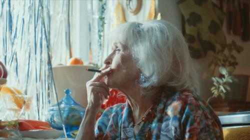 We Three Queens Season 1 Episode 1 - Ian