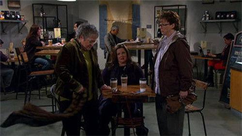 Mike & Molly Season 4 Episode 15 - Three Girls and an Urn