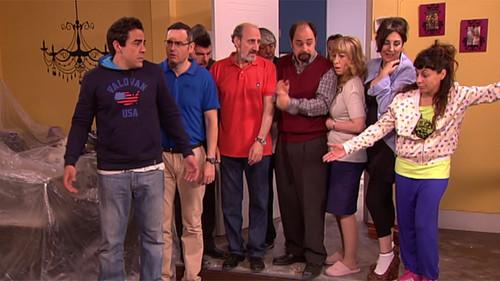 La que se avecina Season 7 Episode 3 - Una vedette molesta, un león peón y un pescadero en un atolladero
