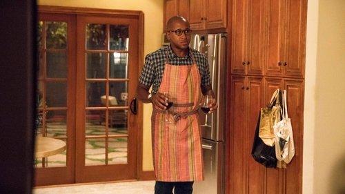 Casual Season 3 Episode 3 - The Table