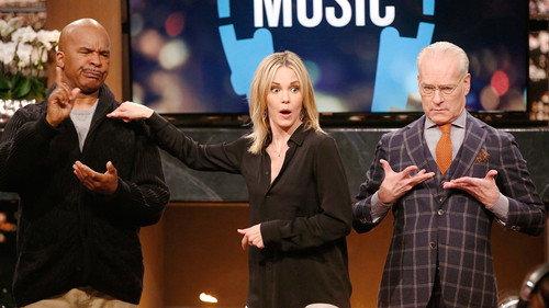 Hollywood Game Night Season 2 Episode 17 - Don't Be Gunn Shy