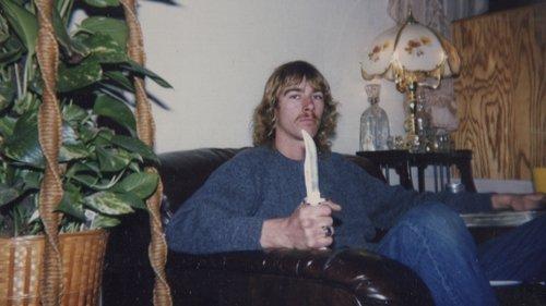 Evil Lives Here Season 17 Episode 2 - My First Love Hunted People