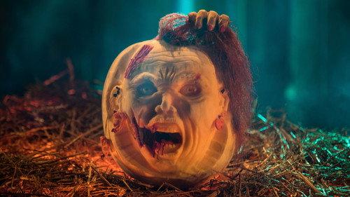 Outrageous Pumpkins Season 3 Episode 2 - Scary Sculpting