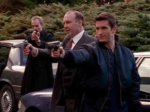 Seven Days Season 2 Episode 18 - Brother, Can You Spare a Bomb?