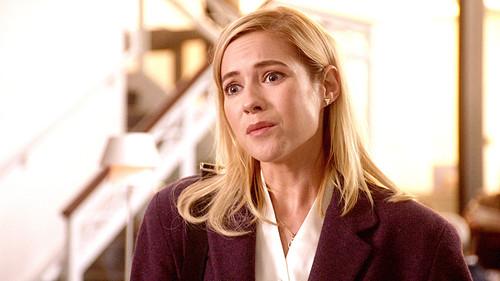 Hindsight Season 1 Episode 4 - A Very Important Date