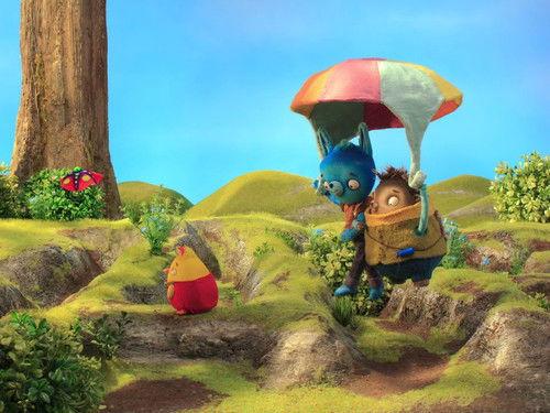 Tumble Leaf Season 1 Episode 10 - Fig's Speedy Sled / Parachute Play