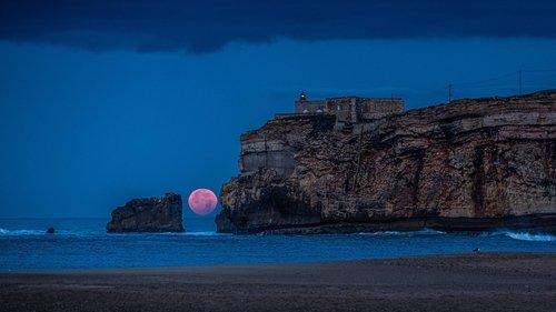 100 Foot Wave Season 1 Episode 6 - Chapter VI - More Than Just a Wipeout