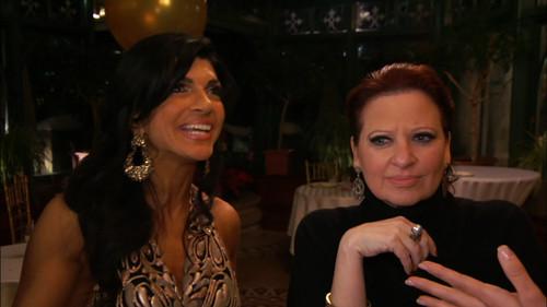 The Real Housewives of New Jersey Season 3 Episode 12 - Auld Lang Syne for an Eye