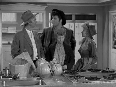 The Beverly Hillbillies Season 1 Episode 6 - Trick or Treat