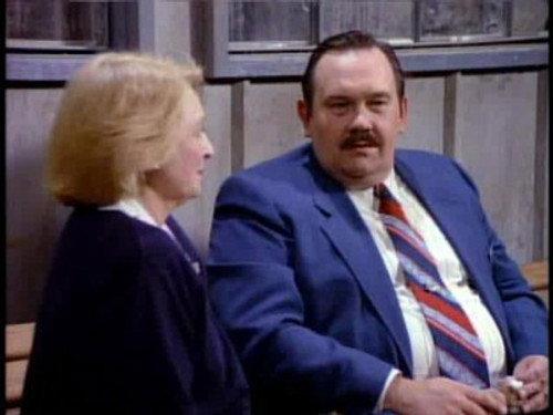 Wings Season 3 Episode 10 - The Late Mrs. Biggins