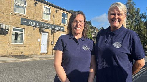 Four in a Bed Season 28 Episode 23 - The Halfway House Inn