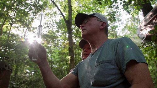 Moonshiners Season 6 Episode 7 - Whiskey Time Machine