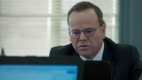 District 31 Season 4 Episode 7 - Episode 7