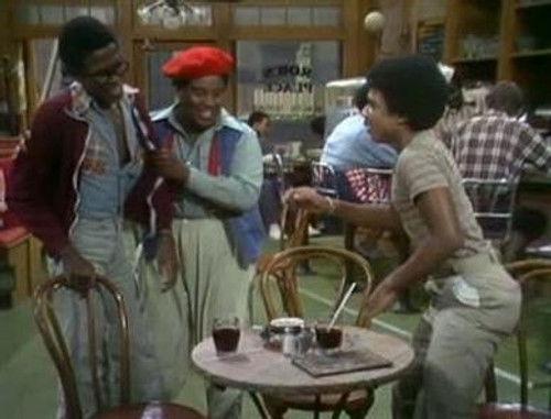 What's Happening!! Season 1 Episode 7 - Speak for Yourself, Dwayne