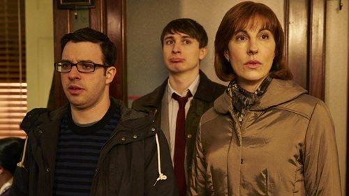 Friday Night Dinner Season 5 Episode 3 - The Surprise