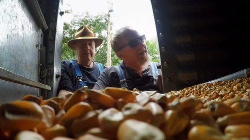 Moonshiners Season 10 Episode 1 - Hard Times Make the Best Shine