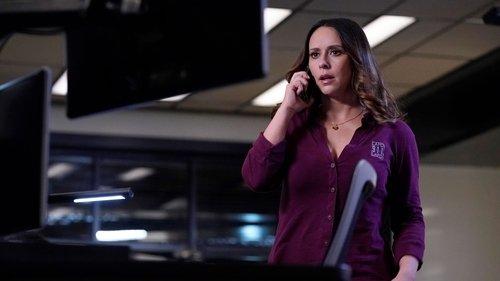 9-1-1 Season 2 Episode 5 - Awful People