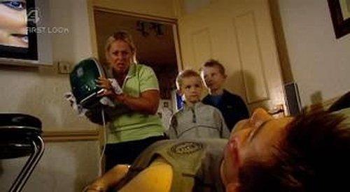 Shameless Season 3 Episode 4 - Episode 4