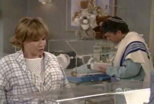 Boy Meets World Season 6 Episode 17 - Resurrection