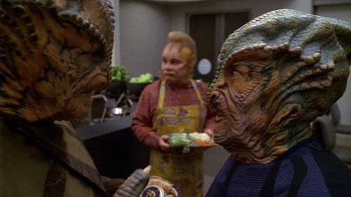 Star Trek: Voyager Season 3 Episode 23 - Distant Origin