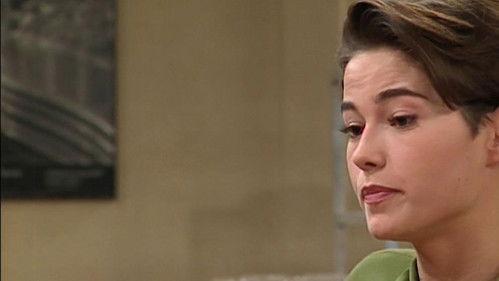 Hélène et les Garçons Season 1 Episode 13 - Un coup de cafard