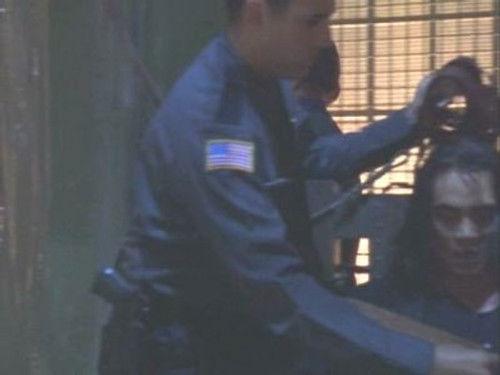 The Crow: Stairway to Heaven Season 1 Episode 11 - Through a Dark Circle