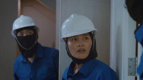 Pieces of Paradise Season 1 Episode 18 - Two-Faced