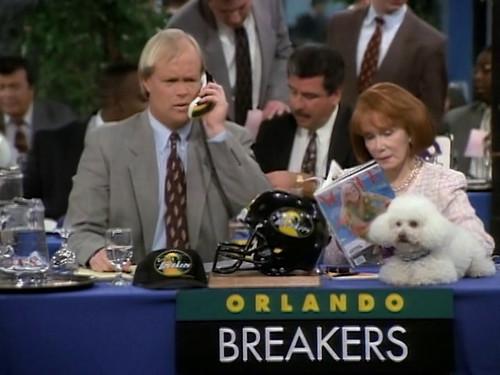 Coach Season 8 Episode 24 - A Player to Be Named Later