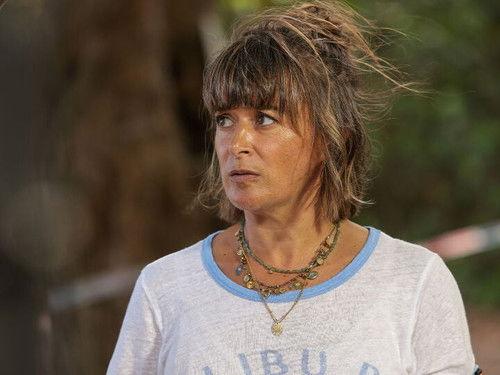 Deadly Tropics Season 7 Episode 1 - Episode 1