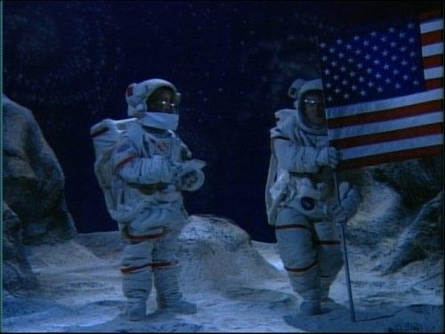 Clarissa Explains It All Season 5 Episode 11 - U.F.O.