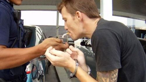 Gold Coast Cops Season 2 Episode 1 - Episode 1