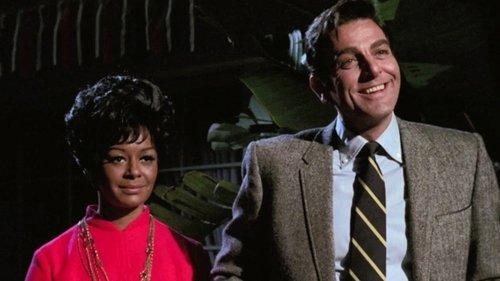 Mannix Season 2 Episode 20 - All Around the Money Tree
