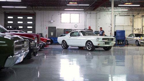 Speed Is the New Black Season 1 Episode 1 - A Mustang's Twists and Turns