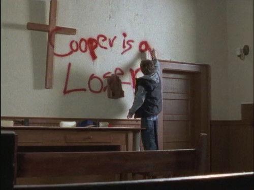 Hope Island Season 1 Episode 14 - Twenty Sailors Around a Buttonhole