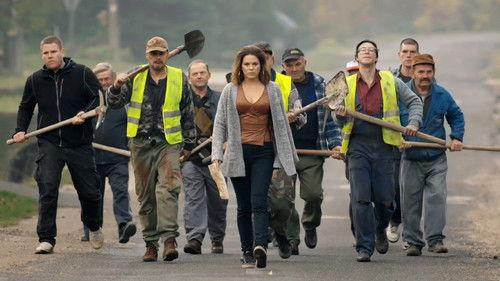 A mi kis falunk Season 1 Episode 6 - The visit