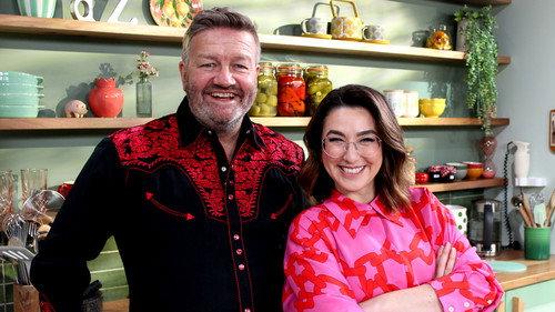 A Bite to Eat with Alice Season 2 Episode 7 - Lawrence Mooney