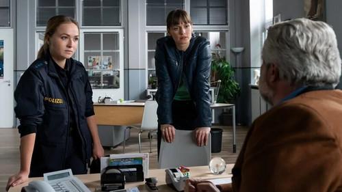 Die Rosenheim-Cops Season 23 Episode 22 - Oh, how beautiful is California