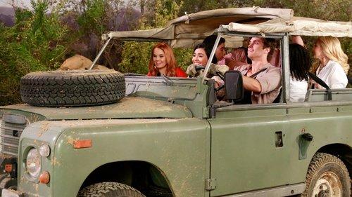 Jessie Season 4 Episode 1 - But Africa Is So... Fari